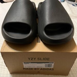 Yeezy Slide- Onyx